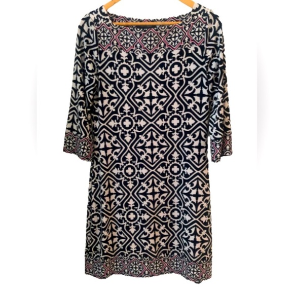 White House Black Market Dresses & Skirts - White House Black Market NWOT black, red & wht prt jersey drss w 3/4 Slv SZ S